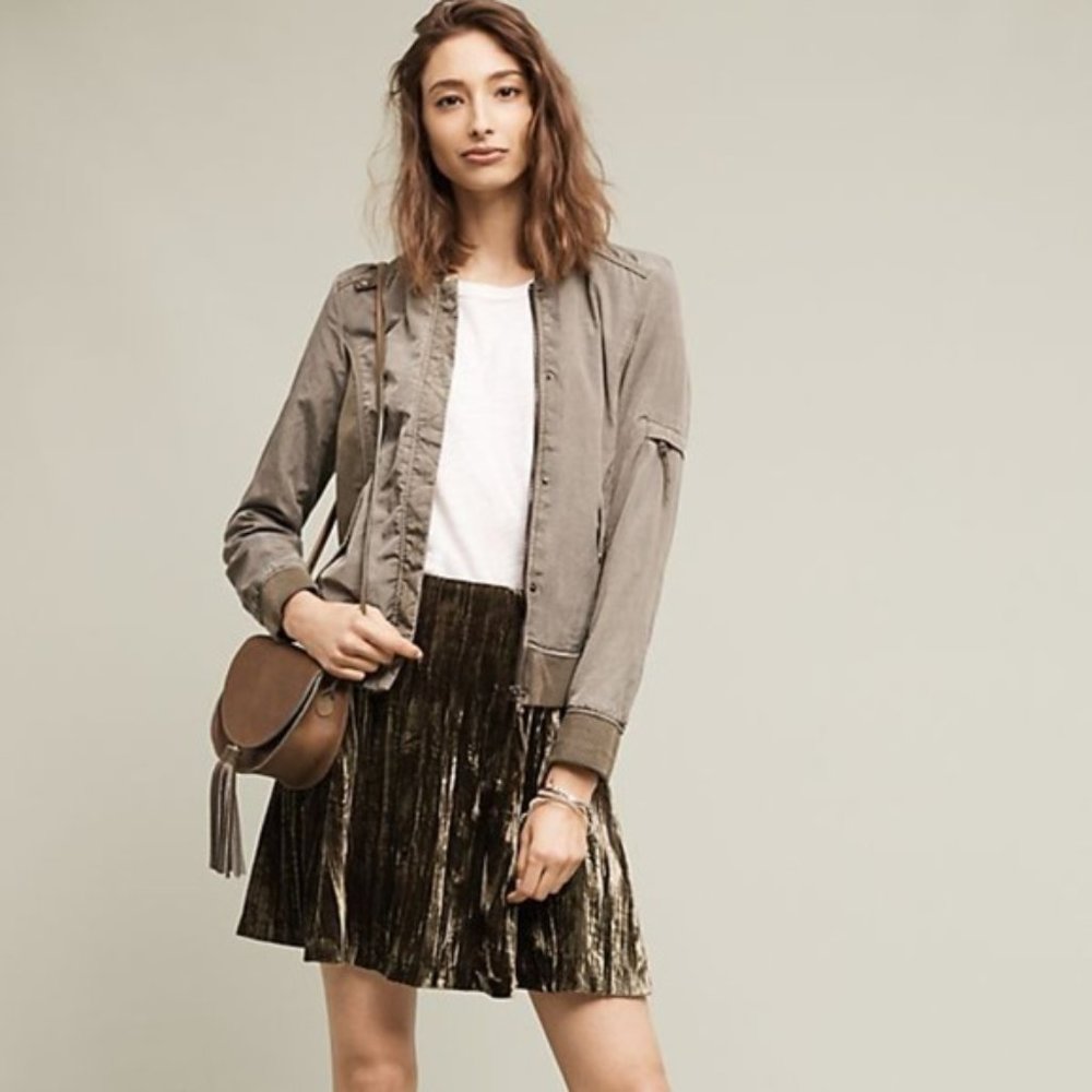 Anthro Maeve Green Crushed Velvet Skirt 00 & 6